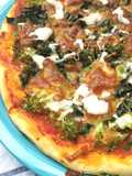 Pizza Sara crujiente con brócoli y espinaca 🍕 🥦