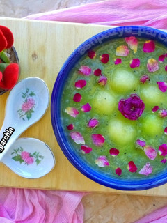 عکسی از دستور فالوده طالبی وتخم شربتی 🌸