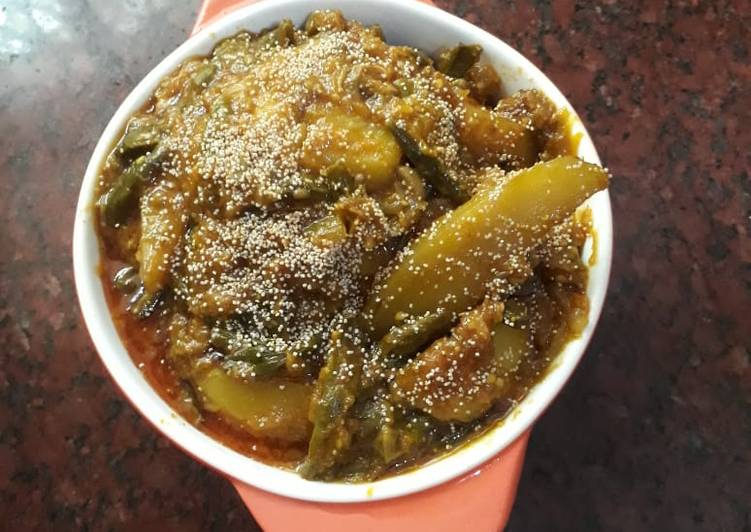 Recipe of Favorite Mix veg curry with whole poppy seeds