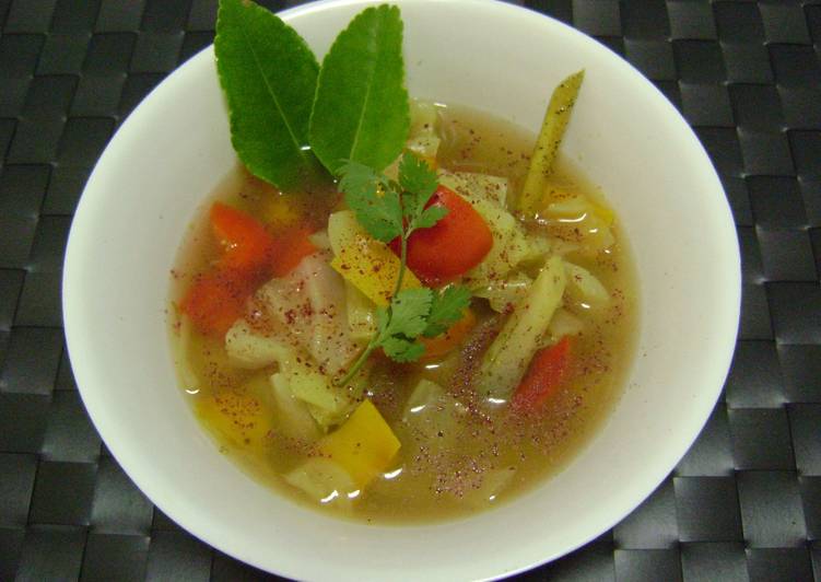 Simple Way to Make Award-winning Lemony Bell Pepper &amp; Cabbage Soup