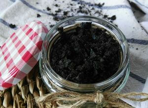 Una foto de Tierra de aceitunas negras