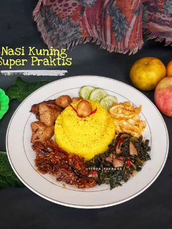 Langkah Mudah untuk Membikin Resep  Nasi Kuning Super Praktis 예르다 🤤 yang Lezat, Bisa Manjain Lidah
