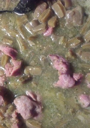 Una foto de Mollejitas de pollo en salsa verde