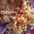Milanesa de chuletas, con ensalada