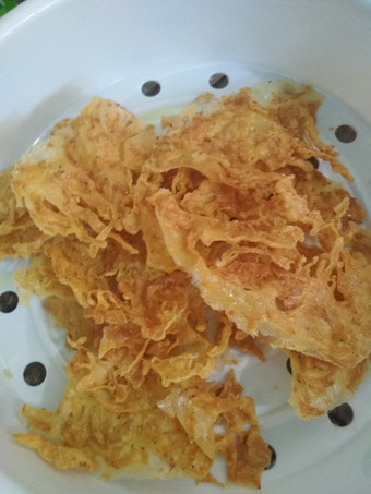 Bagaimana Membuat Peyek kacang &amp; udang rebon Kekinian