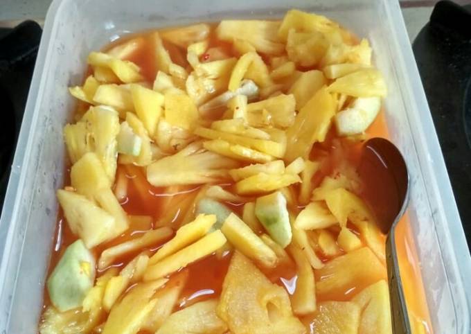 Resep Asinan Nanas Jambu Biji Simple Oleh Ika Surya Dana Cookpad