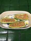 Calabacitas rellenas de atún