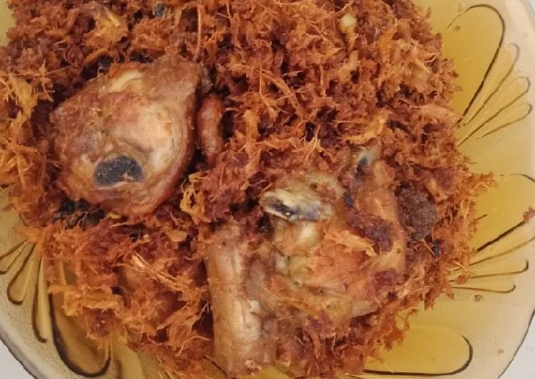 Ayam goreng lengkuas/laos