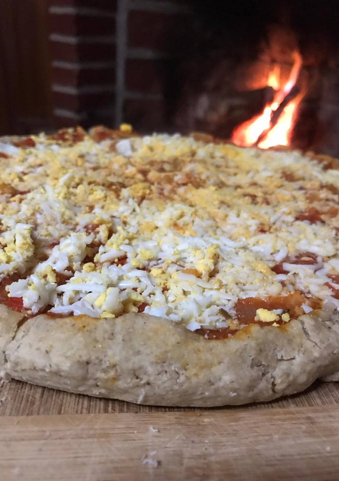 Una foto de Pizza con masa de avena