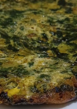 Una foto de Tortilla de papas y espinaca