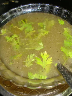 முடக்கத்தான் கீரை சூப்(mudakathan keerai soup recipe in tamil) செய்முறை முக்கிய புகைப்படம்