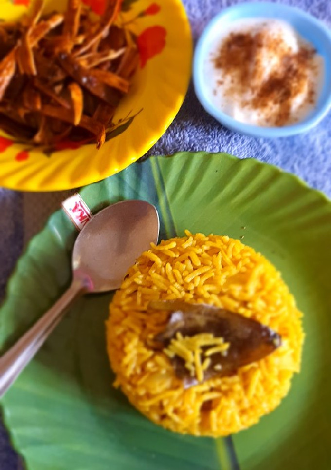 વઘારેલા ભાત (Vagharela Bhat Recipe In Gujarati) રેસીપી મુખ્ય ફોટો