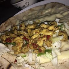 A picture of Chicken shawarma.