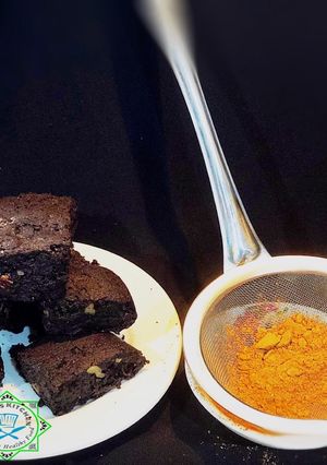 A picture of Pecan Brownies.