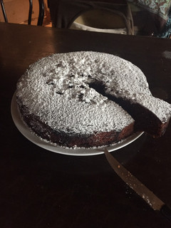 Una foto de Torta de chocolate licuada 🍫 fácil y económica ✨