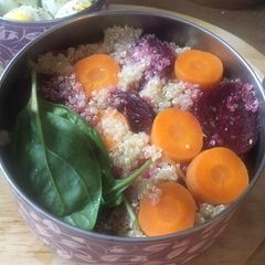 A picture of Quinoa veg bowl.