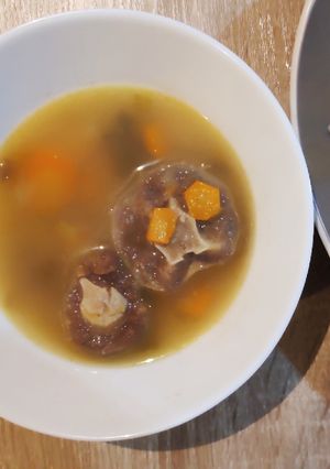 Foto resep Sop Buntut untuk Balita, enak dan mudah