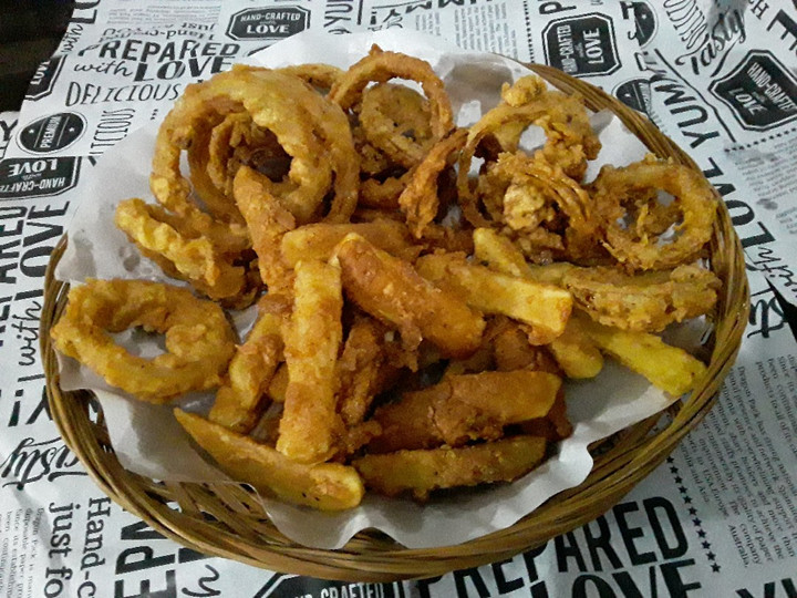  Resep termudah buat Onion Rings N French Fries 🌰🥔 very tasty n crispy yang enak