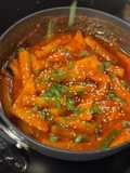 Spicy gochujang tteokbokki