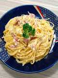 Spaghetti with Cream Cheese Sauce