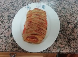 Foto principal de Trenza de hojaldre con jamón y queso