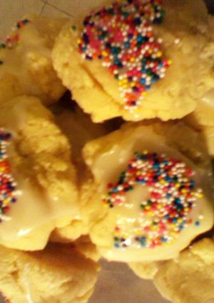 A picture of anisette cookies!.