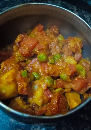 गाजर आलू की सब्जी(gajar aloo ki sabzi recipe hindi) रेसिपी मुख्य फोटो