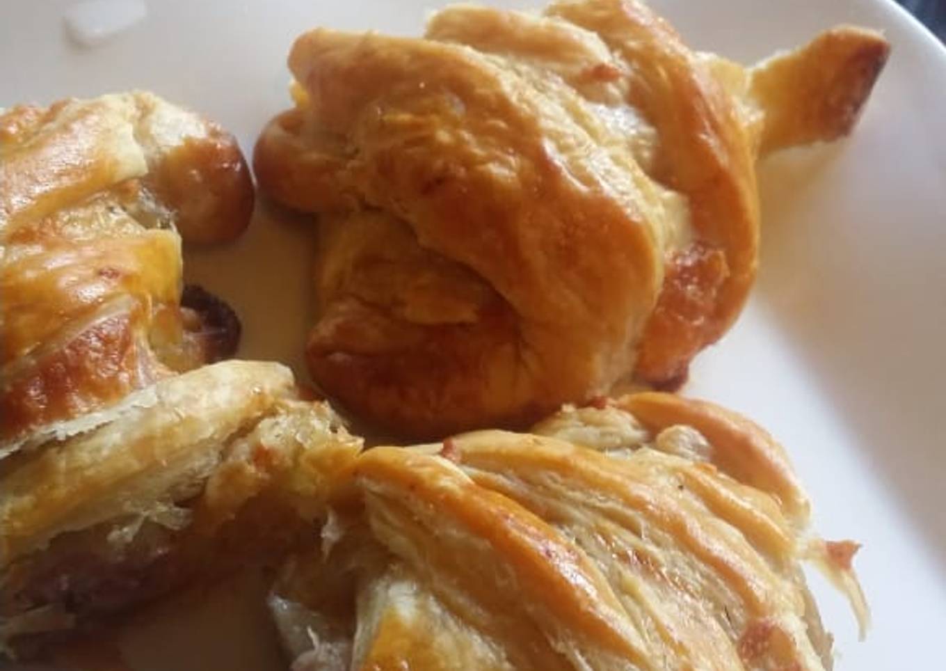 Cheesy Braided Sausage Pie