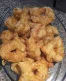 Buñuelos con miel de caña