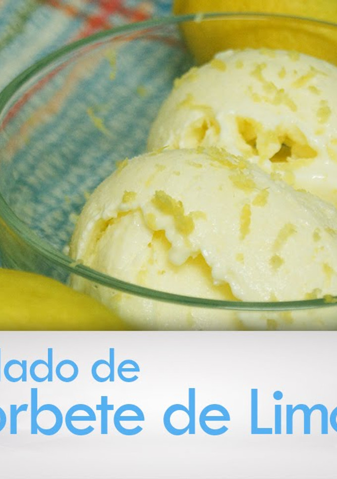 Una foto de Helado de sorbete de limón
