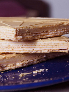Una foto de Tarta "Kit Kat" Fresa & Nata
