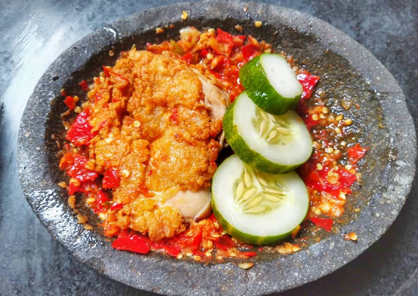 Ayam Geprek Sambal Bawang