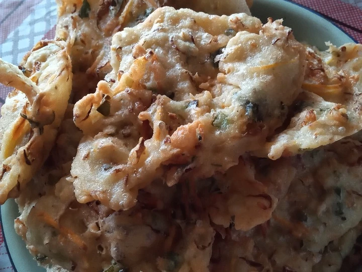 Cara Mudah Membikin Resep Bakwan sayuran kriuk yang Bisa Manjain Lidah Anti Ribet, Mantap