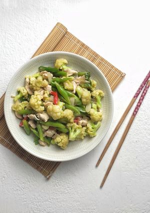 Foto resep Tumis Kembang Kol Buncis Ayam
