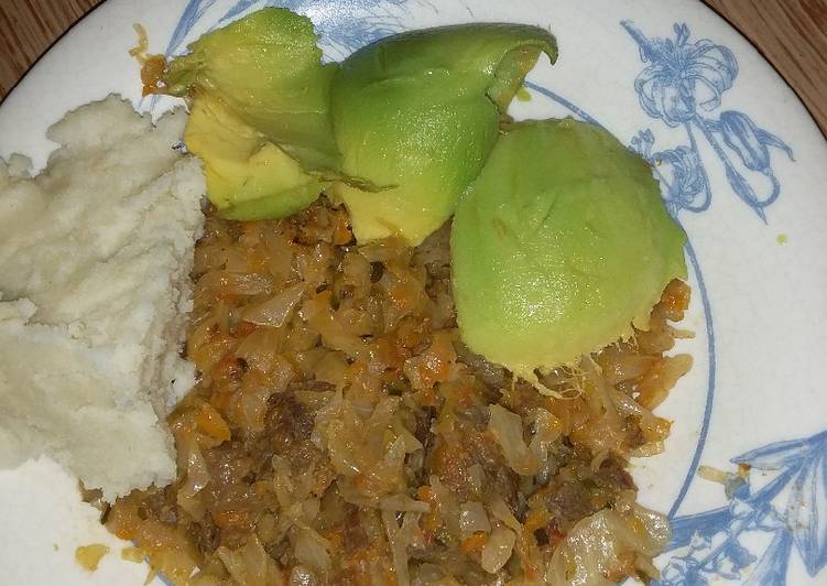 MixedBeef&cabbage and ugali with Avocado