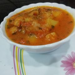 A picture of Soya Chunks Curry.