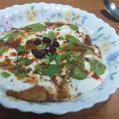 A picture of Instant dahi vada.