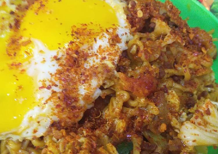 Resep Mie Nyemek Bon Cabe Bikin Ngiler