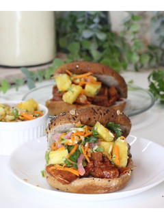 A picture of BBQ jackfruit sandwich with pineapple slaw.