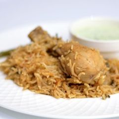 A picture of Chicken Junglee Pulao.