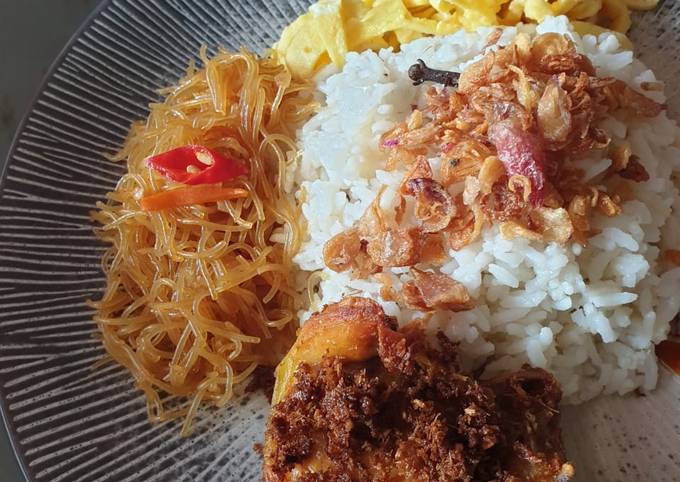 Anti Ribet, Bikin Nasi Uduk Fiber Creme Magic Com Enak Dan Mudah