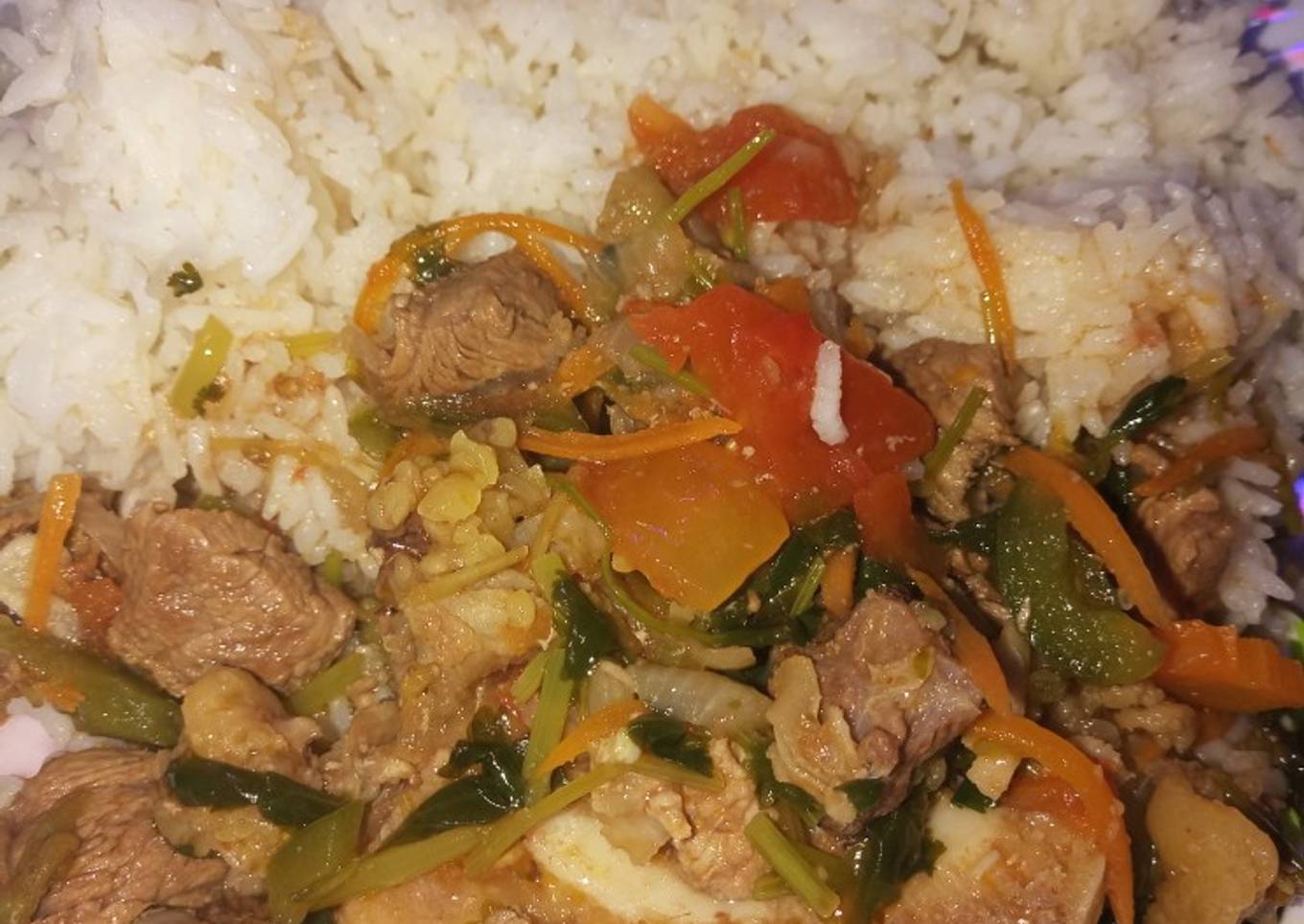 Beef stew with boiled rice