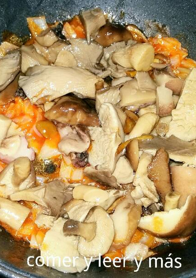 Una foto de Fritata de setas y jamón