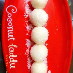 A picture of Coconut laddu.