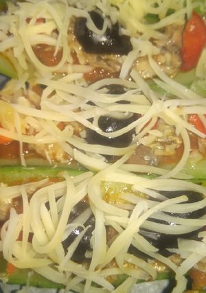 صورة لوصفة قوارب الكورجيت رائعة وبنينة 😋😋😋💐