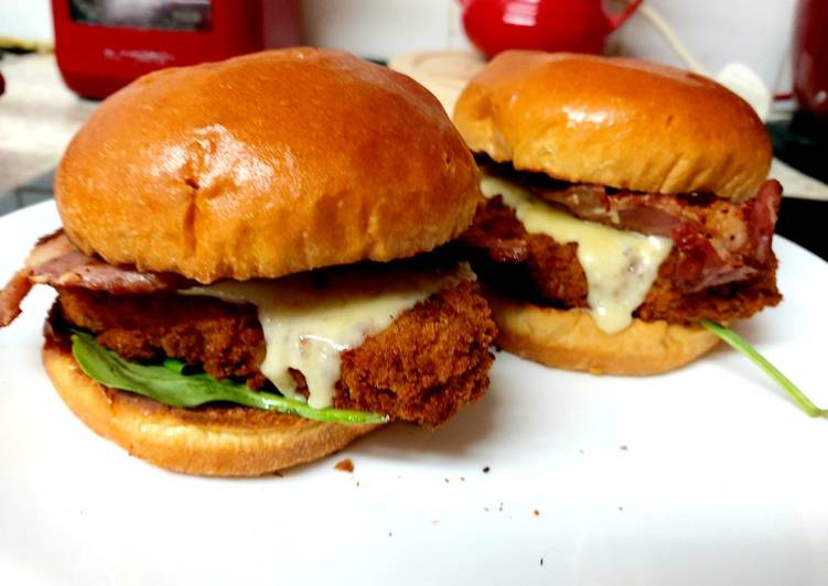 Steps to Prepare Quick My Breaded Chicken Burger with Bacon,Cheese &amp; BBQ Sauce. 🥰