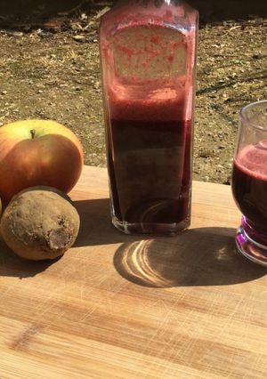 Une photo de Jus pomme betterave citron