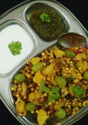 A picture of Sabudaana khichdi.