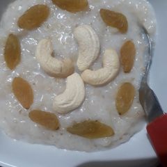 Oats kheer A picture of Oats kheer.