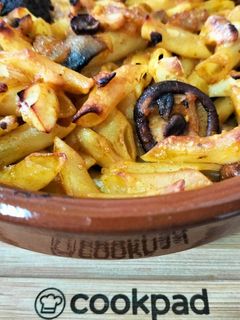 Una foto de Macarrones con setas y huevo al curry